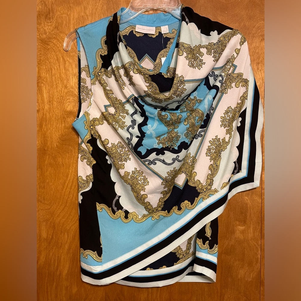 Top with flowy front piece from New York and Company